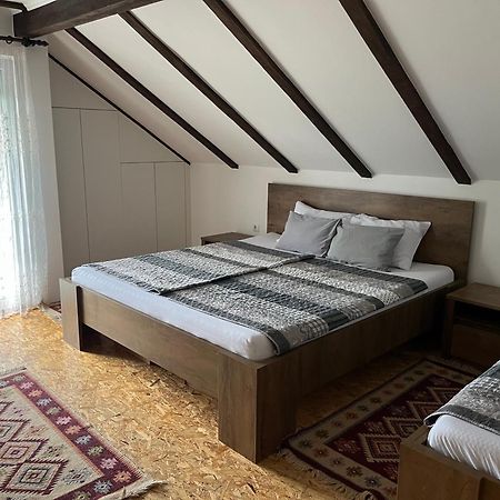 Vacation House Studenac Bihac Ngoại thất bức ảnh