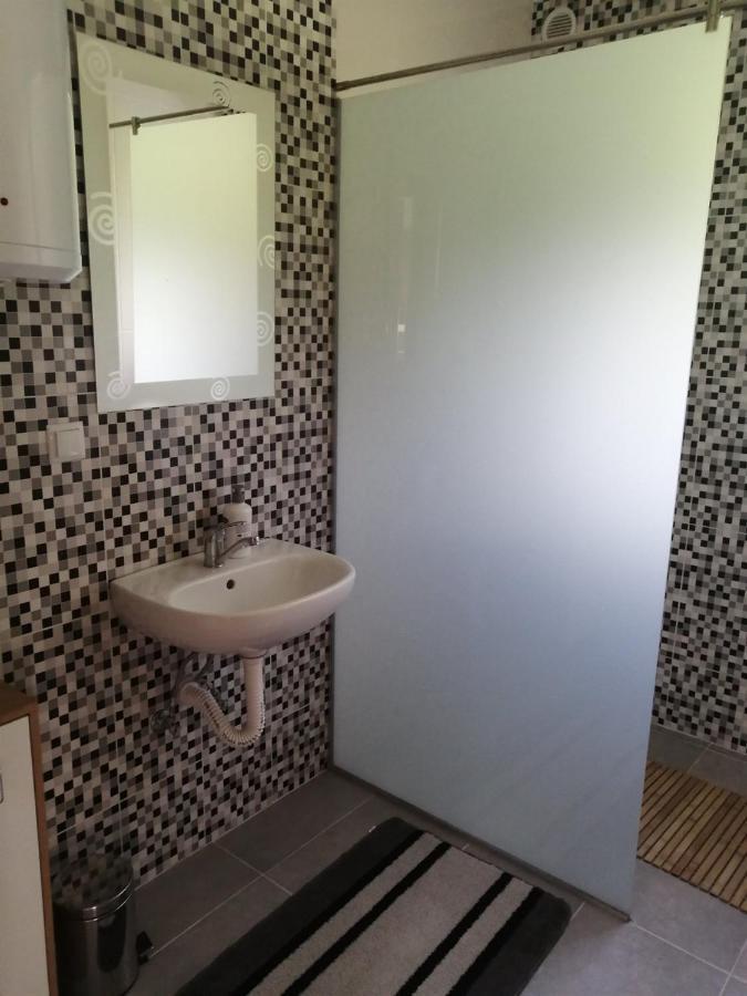 Vacation House Studenac Bihac Ngoại thất bức ảnh