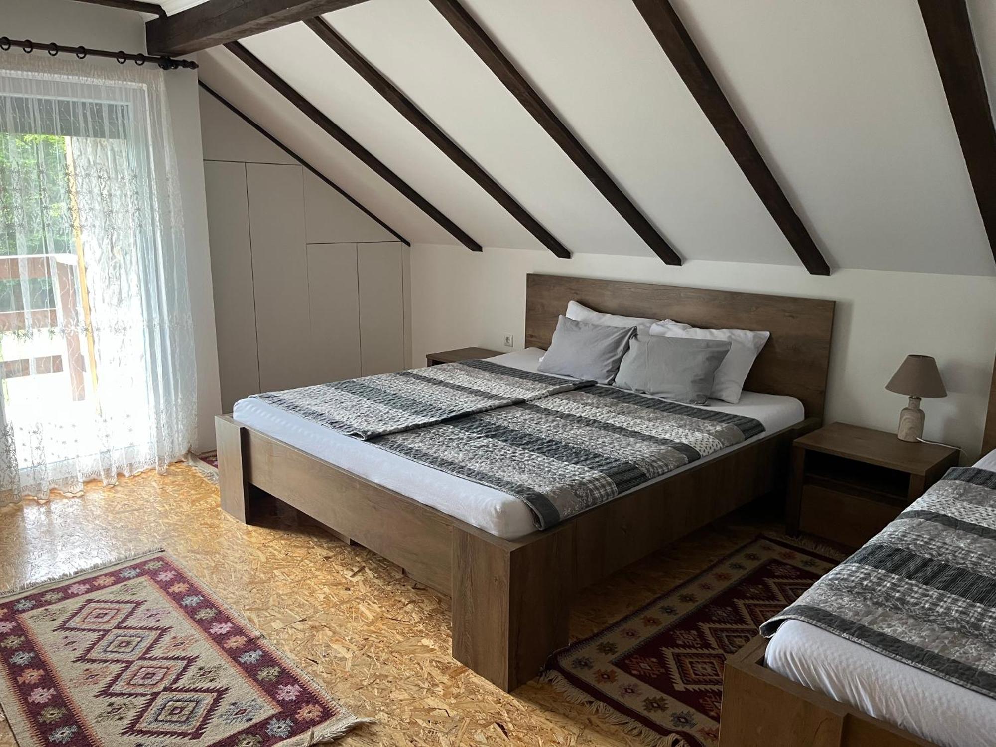 Vacation House Studenac Bihac Ngoại thất bức ảnh