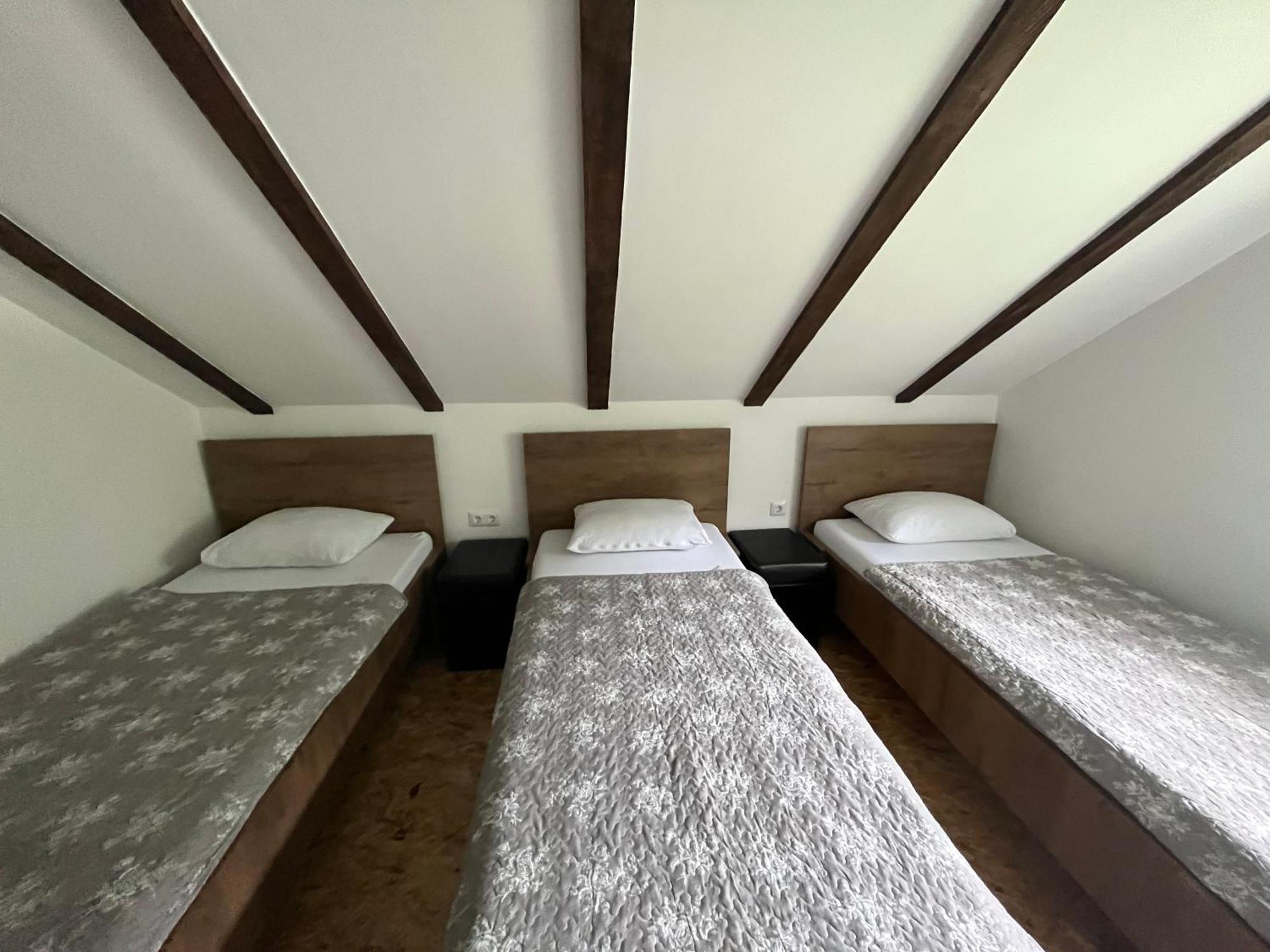 Vacation House Studenac Bihac Ngoại thất bức ảnh